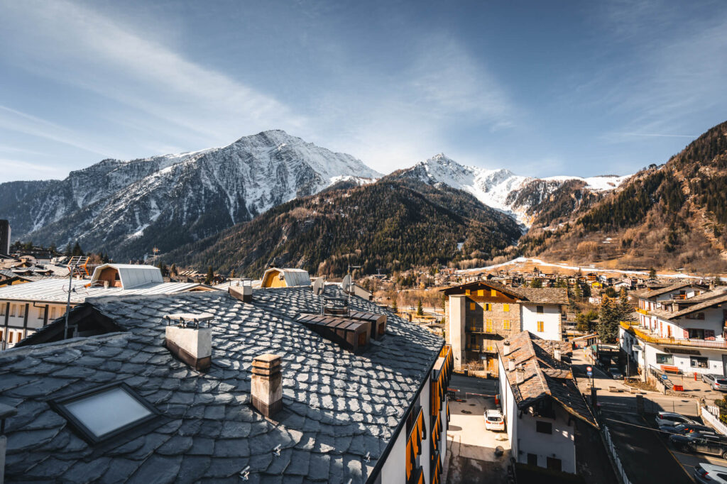 Village de Courmayeur en Italie ©ATMB